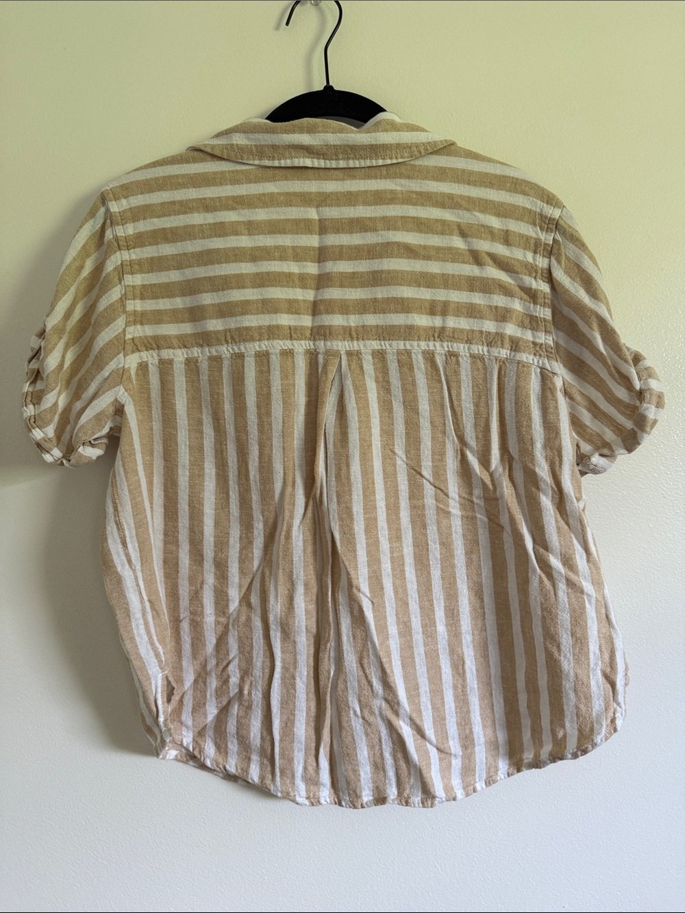 Universal Thread Linen Blend Button Down - Picture 4 of 4
